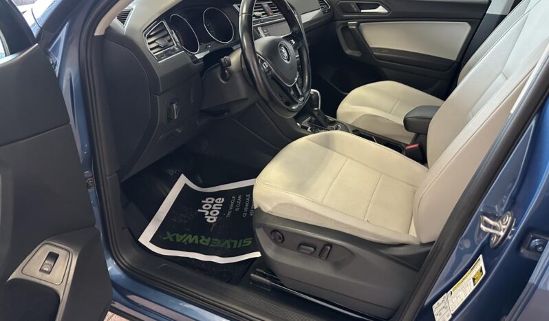 
								2019 Volkswagen Tiguan Comfortline 4MOTION full									