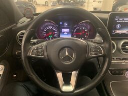 
										2018 Mercedes-Benz C300 4MATIC Sedan full									