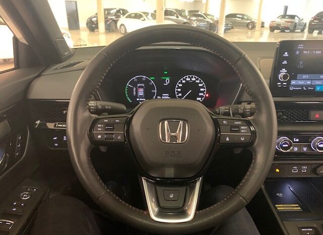 
								2023 Honda CR-V Touring Hybrid 4WD full									