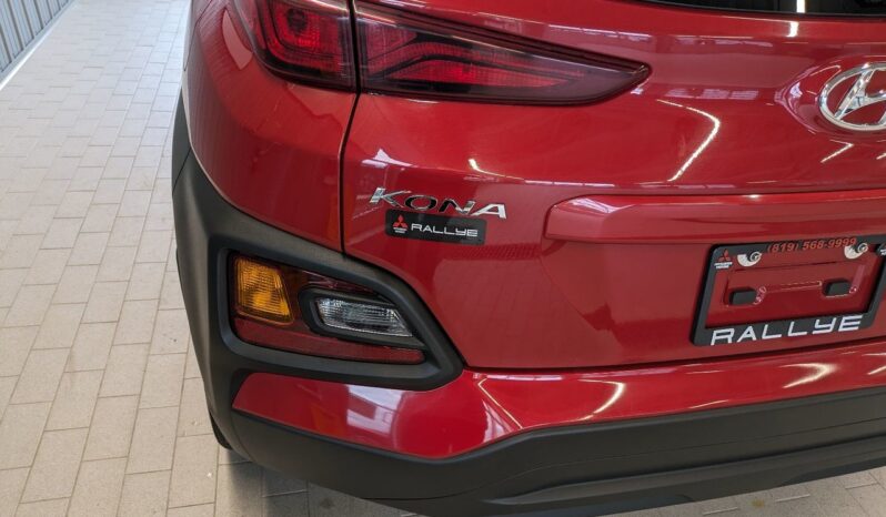 
								2021 Hyundai Kona Luxury full									