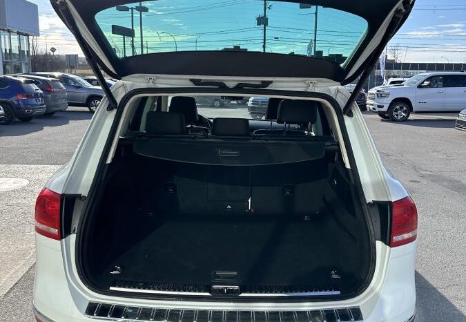
								2017 Volkswagen Touareg AWD 4dr Sportline full									