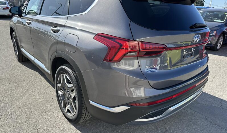 
								2022 Hyundai Santa Fe Plug-In Hybrid Luxury AWD full									