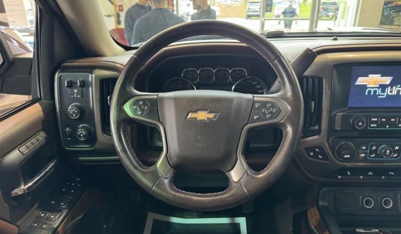 
								2016 Chevrolet Silverado 1500 High Country full									