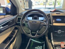 
										2020 Ford Edge Titanium full									