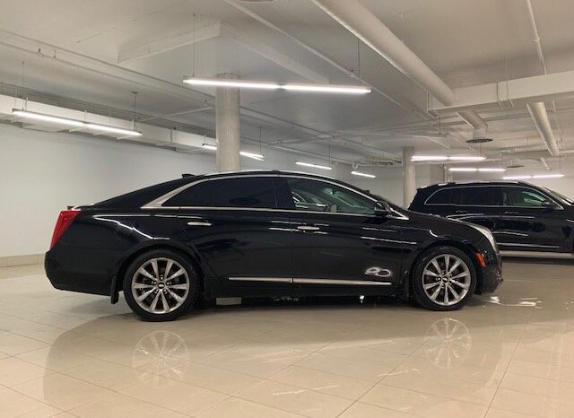 
								2017 Cadillac XTS FWD Base full									