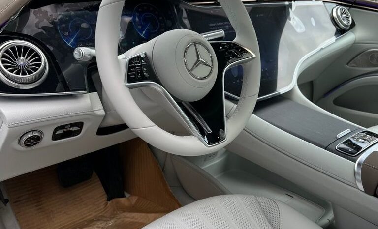 
								2024 Mercedes-Benz EQS EQS 450 4MATIC full									