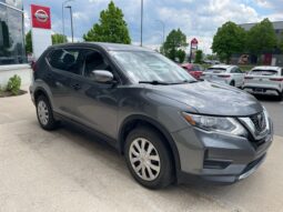 
										2019 Nissan Rogue S full									