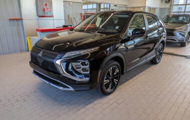 2024 Mitsubishi ECLIPSE CROSS SE