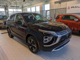 
										2024 Mitsubishi ECLIPSE CROSS SE full									