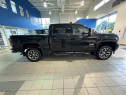 
										2018 GMC Sierra 1500 SLT full									