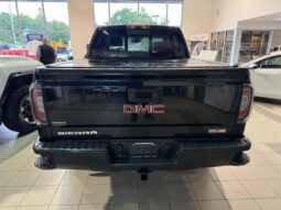 
										2018 GMC Sierra 1500 SLT full									