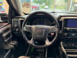 
										2018 GMC Sierra 1500 SLT full									