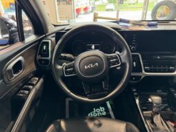 
										2023 Kia Sorento full									