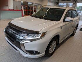 2020 Mitsubishi OUTLANDER PHEV LE AWD