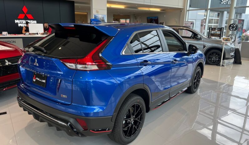 
								2024 Mitsubishi ECLIPSE CROSS full									