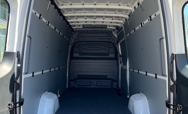 
								2024 Mercedes-Benz ESprinter 170 Wheelbase High Roof RWD full									