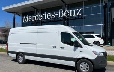 2024 Mercedes-Benz ESprinter 170 Wheelbase High Roof RWD