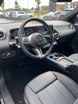 
										2025 Mercedes-Benz GLA 250 4MATIC full									