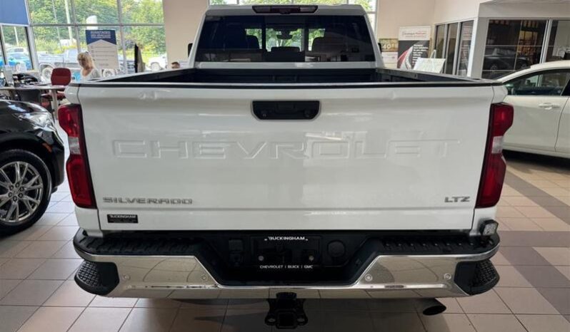 
								2020 Chevrolet Silverado 2500HD LTZ full									