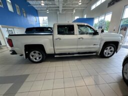 
										2015 Chevrolet Silverado 1500 2LZ full									