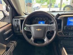 
										2015 Chevrolet Silverado 1500 2LZ full									