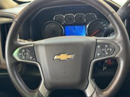 
										2015 Chevrolet Silverado 1500 2LZ full									