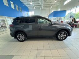 
										2018 Toyota RAV4 Hybrid LE+ full									