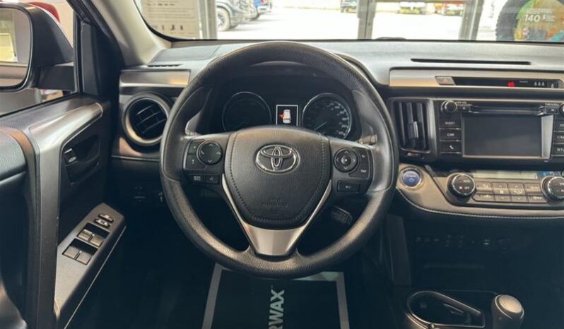 
								2018 Toyota RAV4 Hybrid LE+ full									