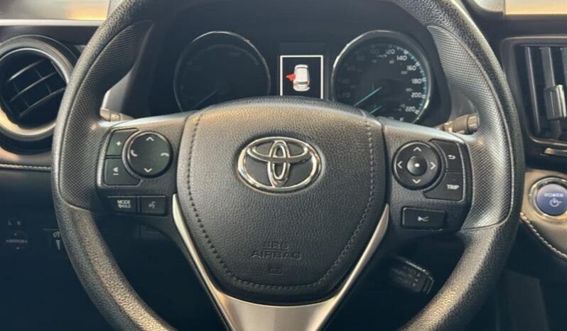 
								2018 Toyota RAV4 Hybrid LE+ full									