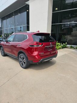 
										2020 Nissan Rogue SV TECH full									