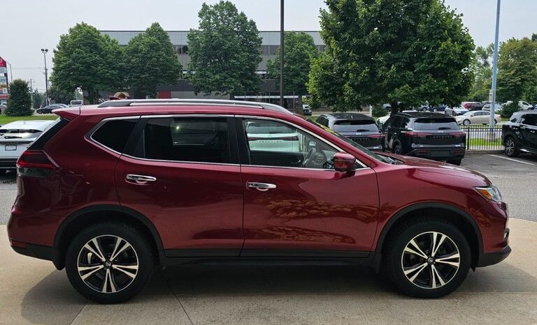 
								2020 Nissan Rogue SV TECH full									