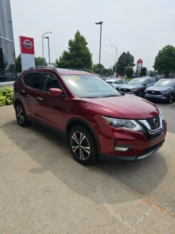 
										2020 Nissan Rogue SV TECH full									