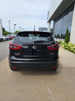 
										2020 Nissan Qashqai S full									