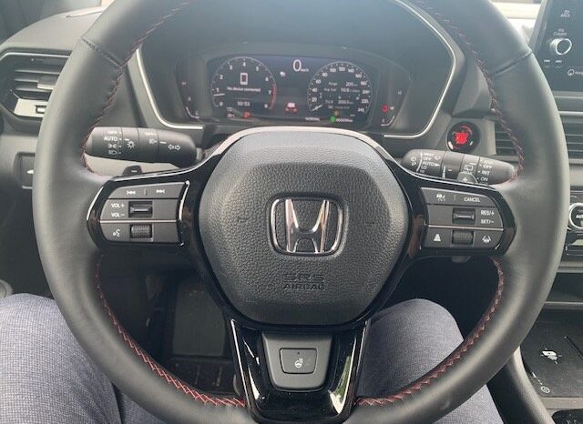 
								2025 Honda Pilot Black Edition full									