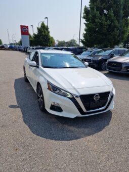 
										2020 Nissan Altima 2.5 Platinum full									