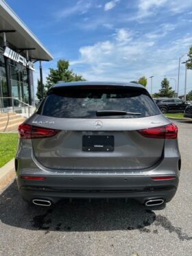 2025 Mercedes-Benz GLA 250 4MATIC