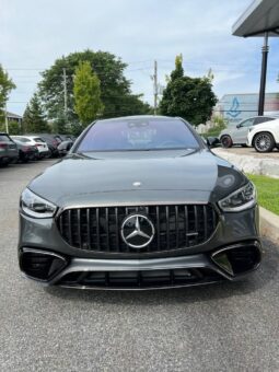 
										2024 Mercedes-Benz S63E AMG 4MATIC Sedan full									