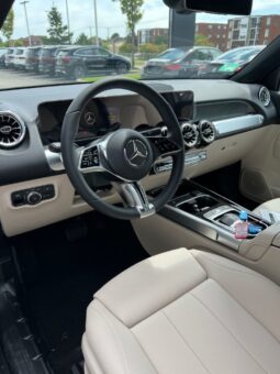 
										2024 Mercedes-Benz EQB250 SUV full									