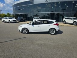 
										2018 Ford Focus SE full									