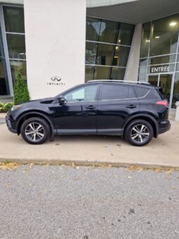 
										2018 Toyota RAV4 LE full									