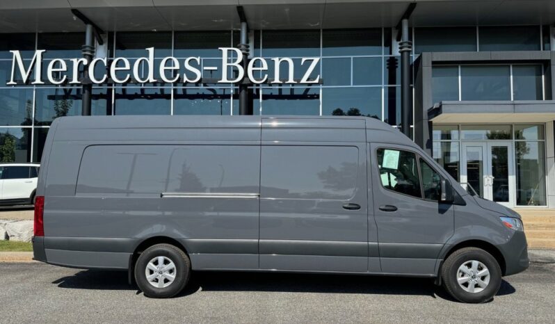 
								2024 Mercedes-Benz Sprinter Cargo Van 2500 High Roof I4 Diesel HO 170 EXT full									