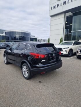 2017 Nissan Qashqai S