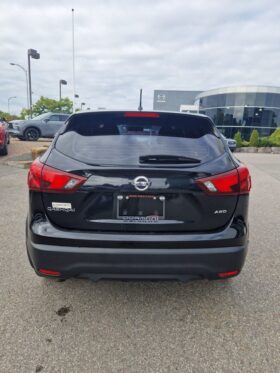 2017 Nissan Qashqai S