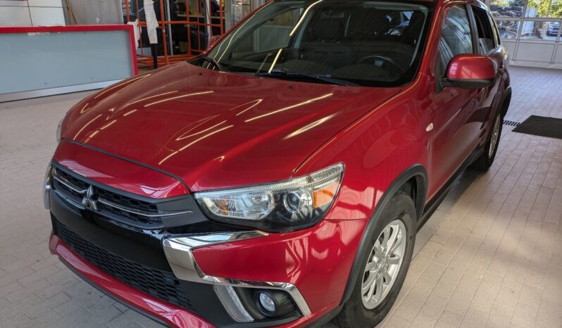 
								2018 Mitsubishi RVR SE AWD full									