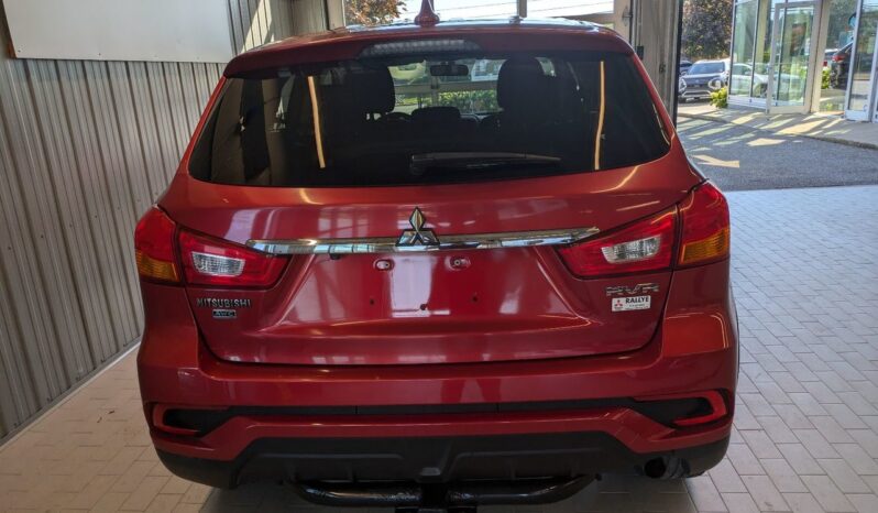 
								2018 Mitsubishi RVR SE AWD full									