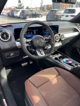 
										2024 Mercedes-Benz GLB35 AMG 4MATIC SUV full									