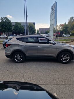 
										2017 Hyundai Santa Fe Sport Premium full									