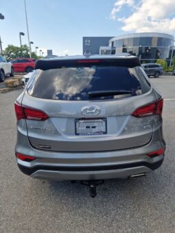 
										2017 Hyundai Santa Fe Sport Premium full									