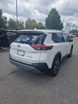 
										2021 Nissan Rogue SV full									