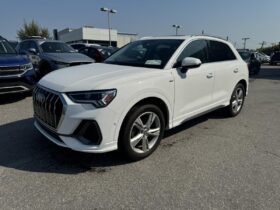 2020 Audi Q3 45 2.0t Technik